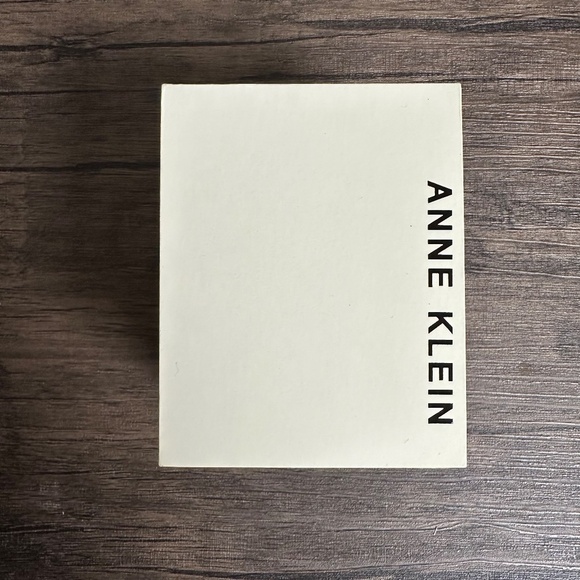 *ANNE KLEIN* Silver x Gold White Dial Women's Mesh Bracelet Watch NWT w/ Box - Picture 12 of 15